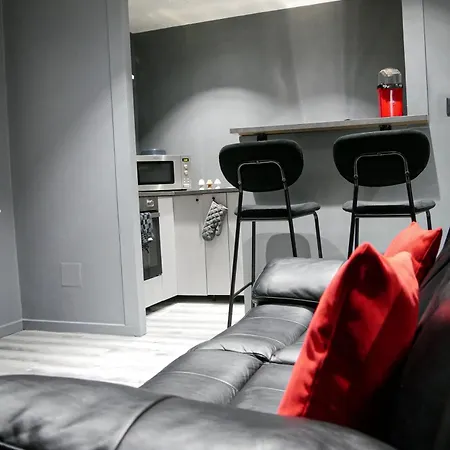 Cineroom A 25 Min De Paris * Франконвиль